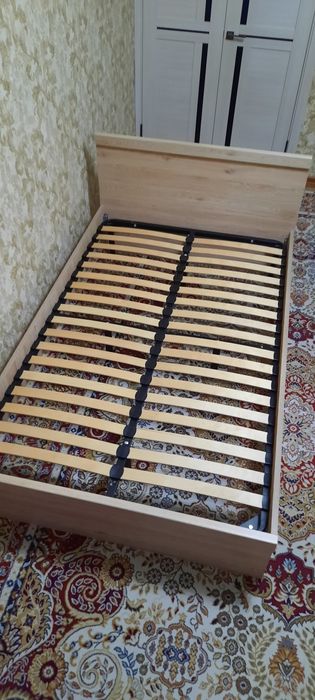 Продам кровать НЕдорого