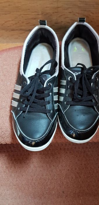 Adidas mărimea 36-37