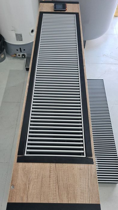 Внутрипольный конвектор с вентилятором 
КОНВЕКТОРЫ
С ВЕНТИЛЯТОР
ВНУТР