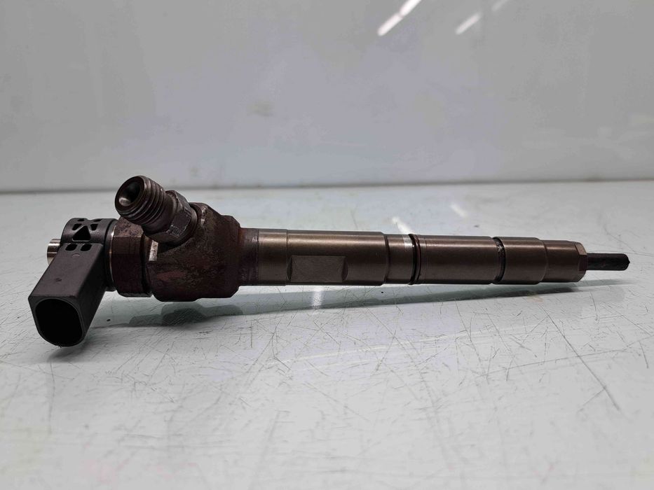 Injector Volkswagen Passat B7 (365) Variant [Fabr 2010-2014] 03L130277