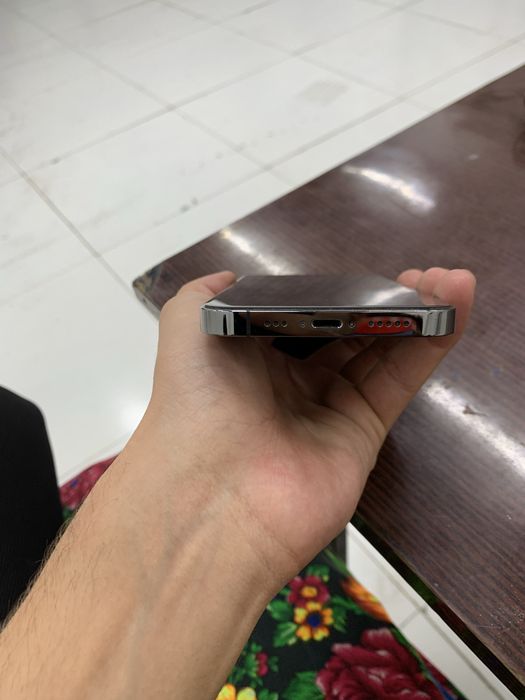 Srochna iPhone 12 pro
