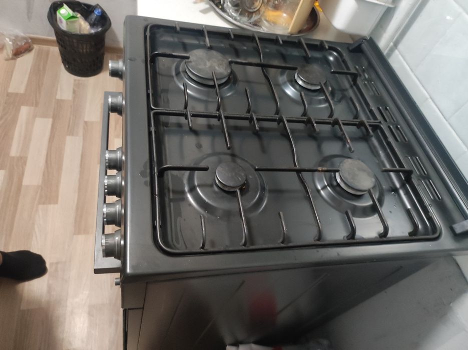 Продам Газ плита