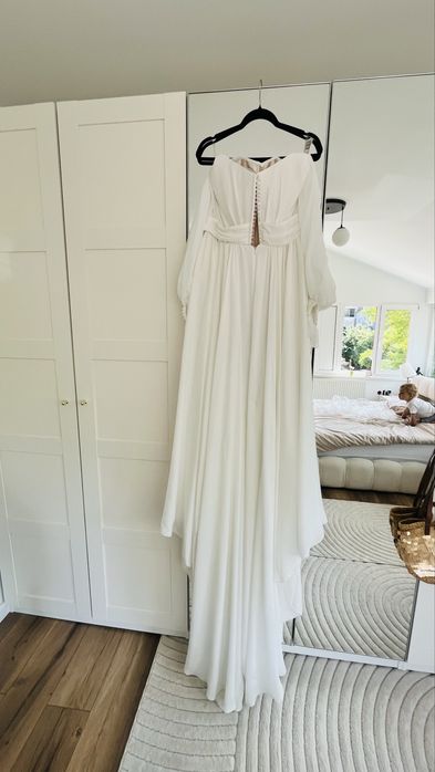 Rochie mireasa alba superba