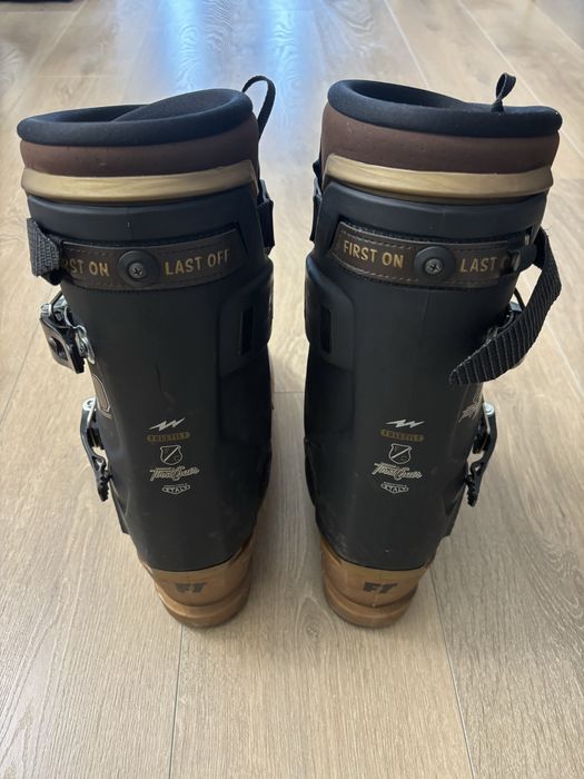 Clapari ski Full Tilt marimea 26-27 MP