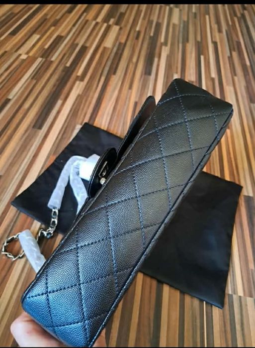 Geanta Chanel de piele