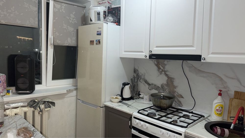 Продается 2 х ком кв на 3 этаже 6-22
