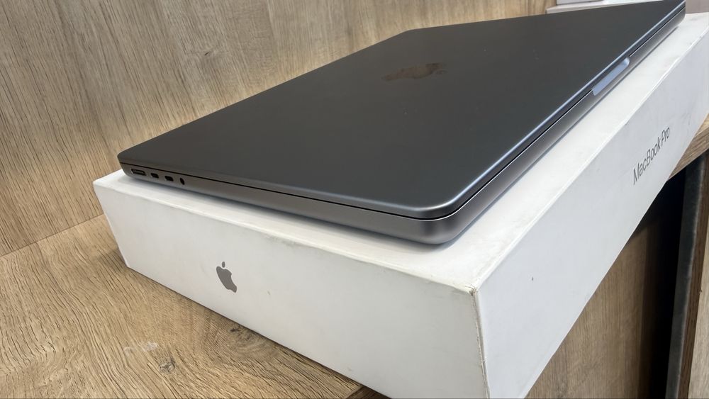 MacBook Pro M3 14-inch (8/512) – цвет Space Gray