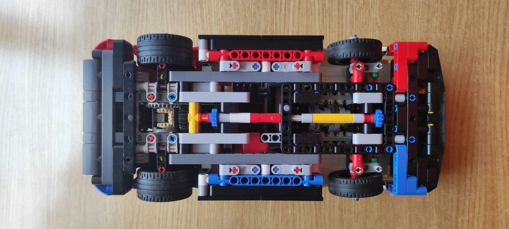 Lego Technic NASCAR next gen Chevrolet Camaro ZL1 (retired)