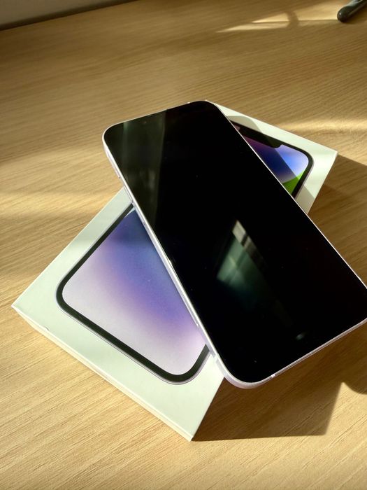 iPhone 14, 256 GB