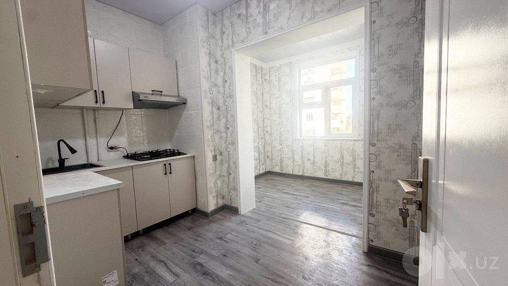 Продается 2*комн кв на массив 5. Ор.т метро Киёт