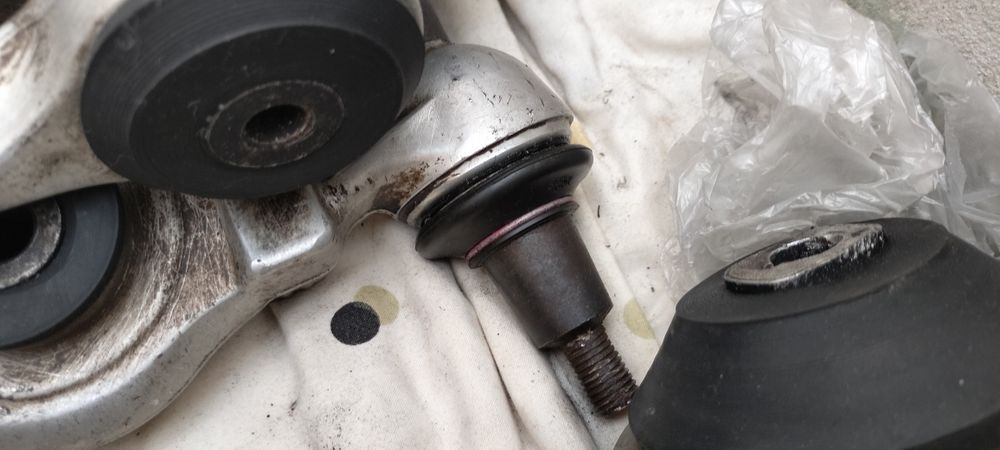 Продам ходовку на Ауди а6 с5