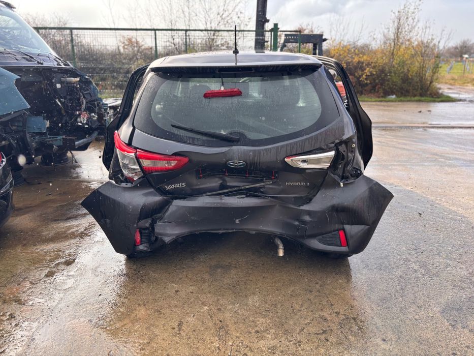 Toyota Yaris HYBRID