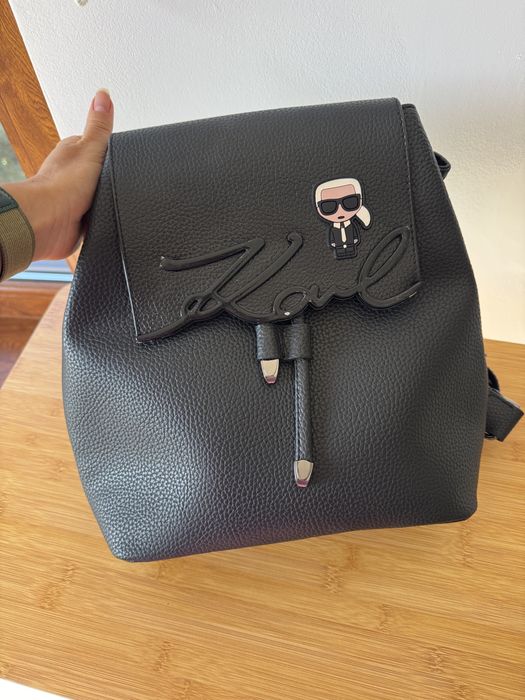 Rucsac model KL Signature