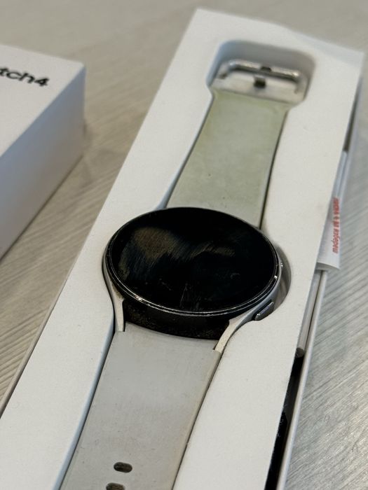 Samsung Galaxy Watch 4