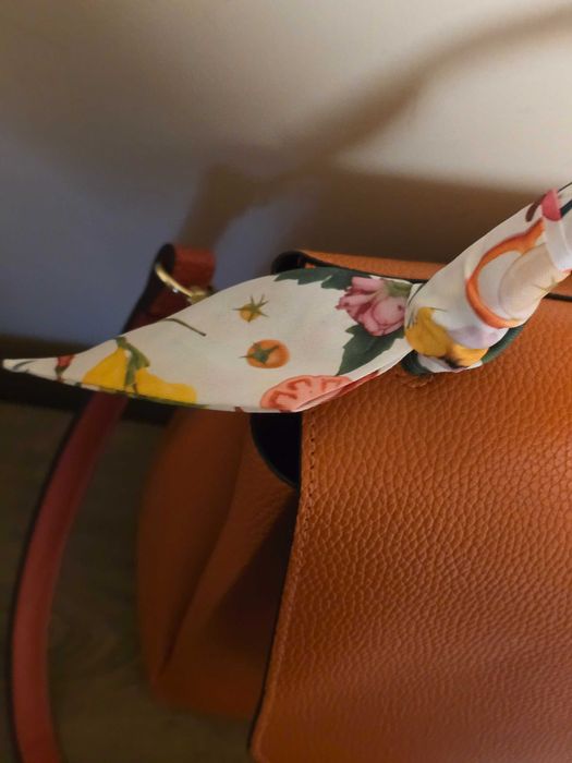 Estee Lauder оригинална нова дамска чанта