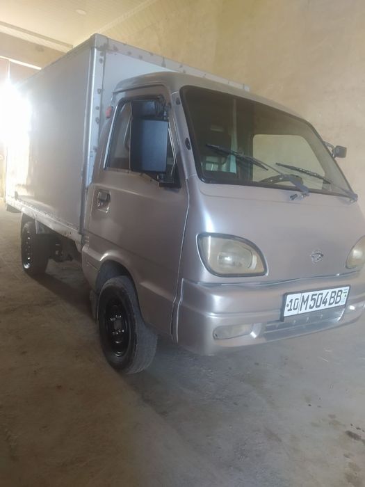 Changan labo yuk moshina