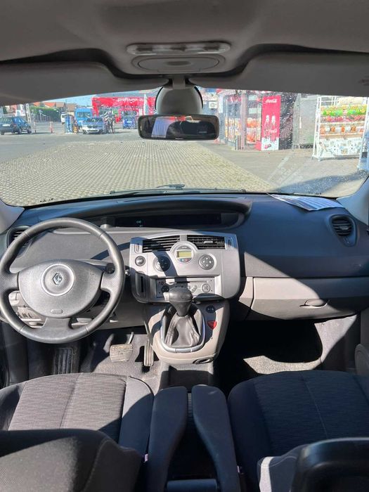 Renault Scenic masina
