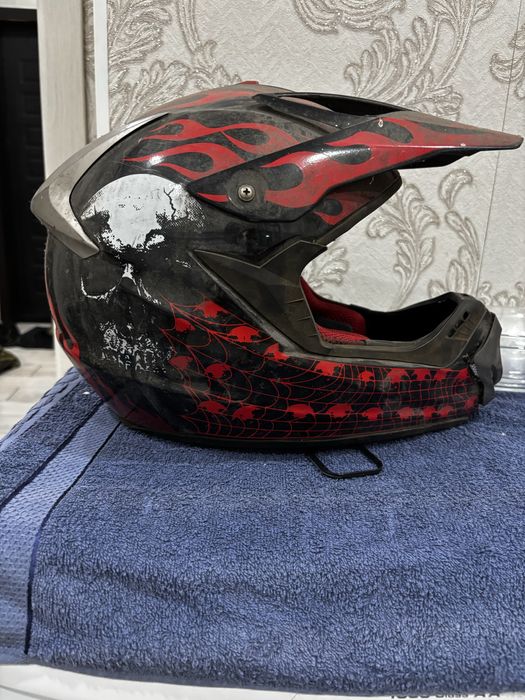 Продам шлем мото