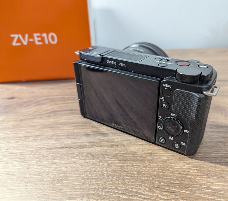 Sony zv-e10 + Sony SEL 16- 50mm f/3.5-5.6 PZ OSS