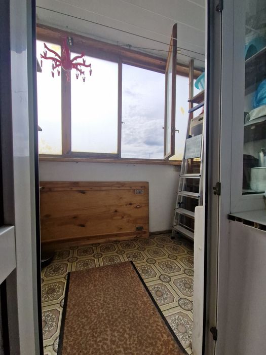 Продам 3 кв 71 квм рн Шанхай