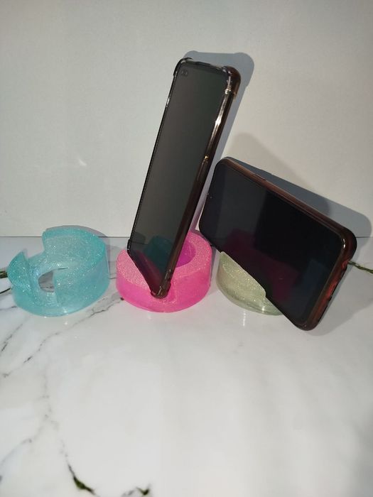 Подставки для сотовои