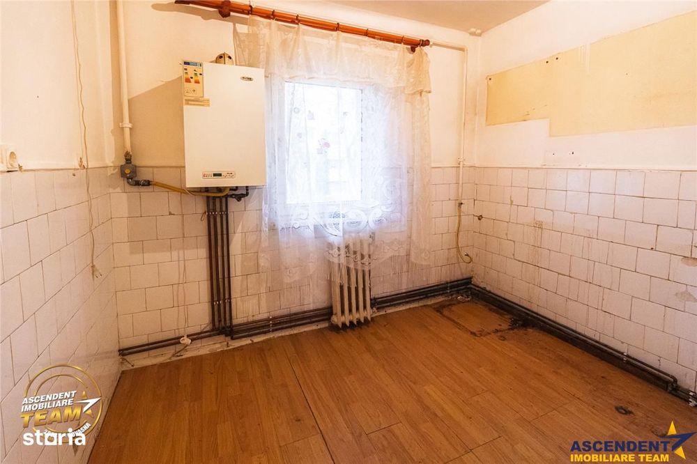 FILM! Apartament 3 camere, decomandat, Crangului, Lenin, Sfantu Gheorg