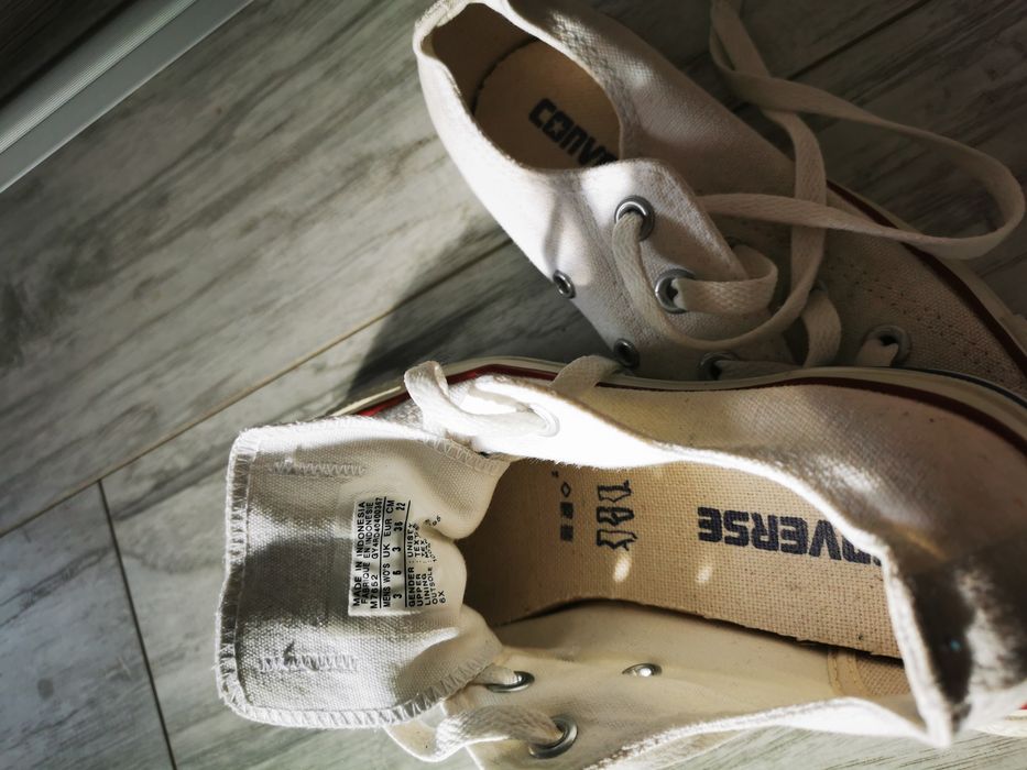 Оригинални кецове CONVERSE нови