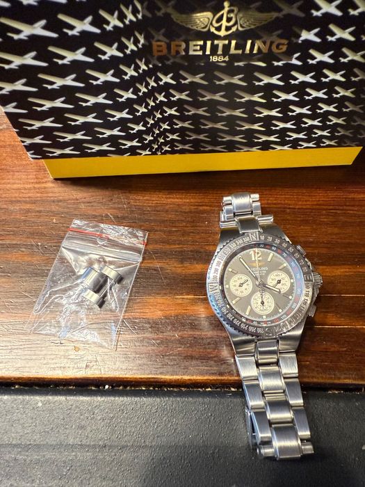 Breitling Hercules A39363 оригинален кутии и документи в топ състояние