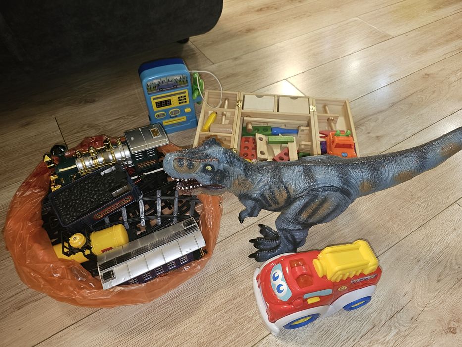 Детские игрушки (от 2х до 5ти лет)