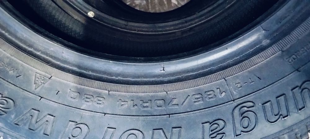 Зимние шины в комплекте на авто кобальт