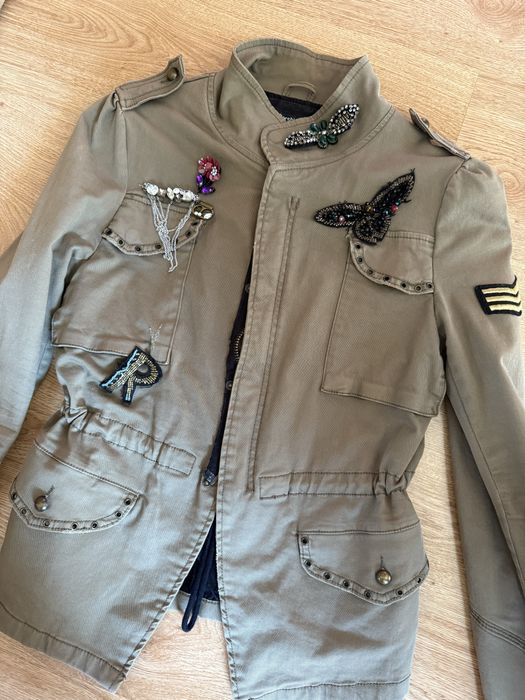 Дамско спортно жакетче