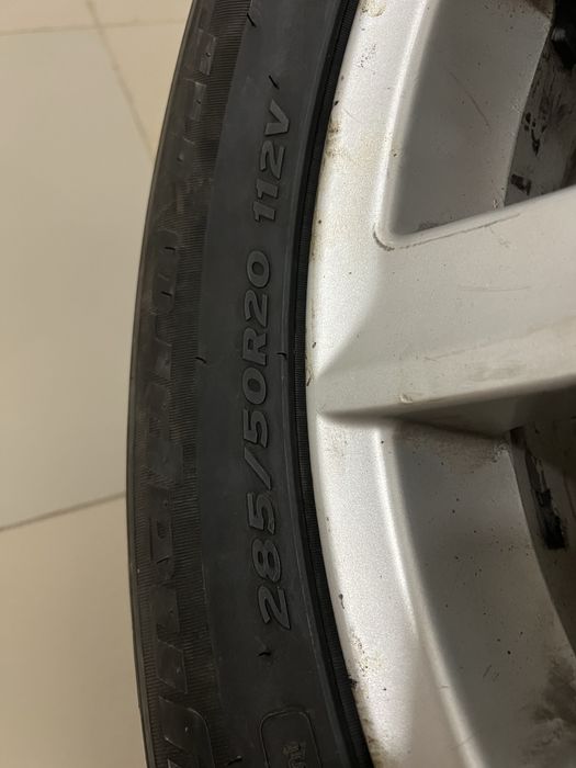 Оригинал диски с летними шинами 285/50/20