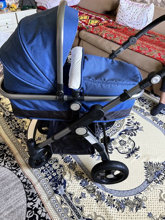 Продается коляска для новорожденных.