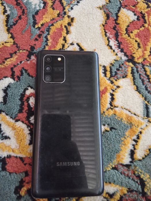 Samsung galaxy S10 lite
