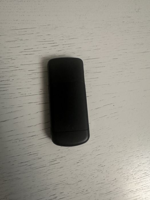 Продам Nokia Luna 8600