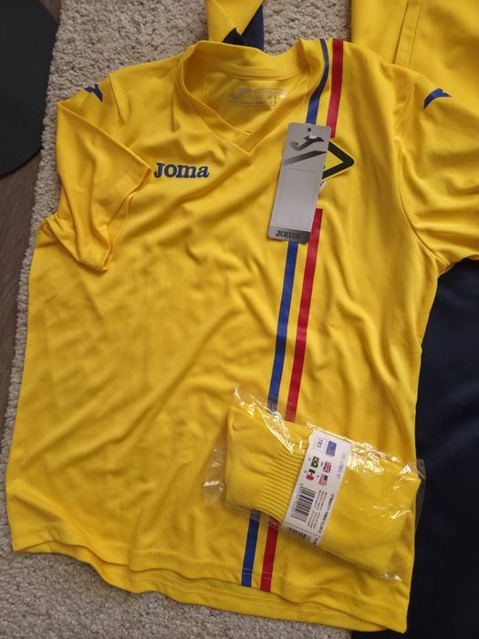 Lot echipament fotbal copii 12 ani,Romania