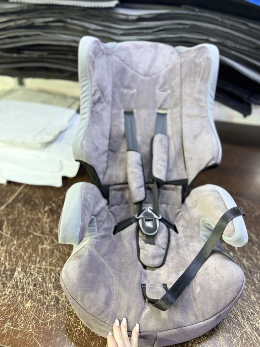 Продам детское кресло