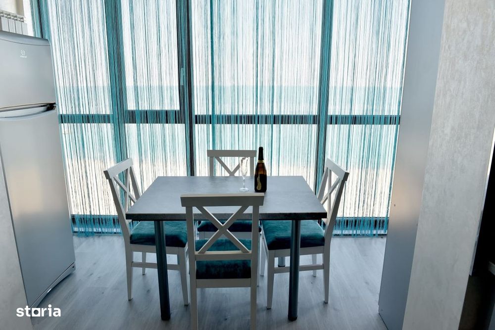 Faleza Nord -apartament deosebit frontal la mare terasa