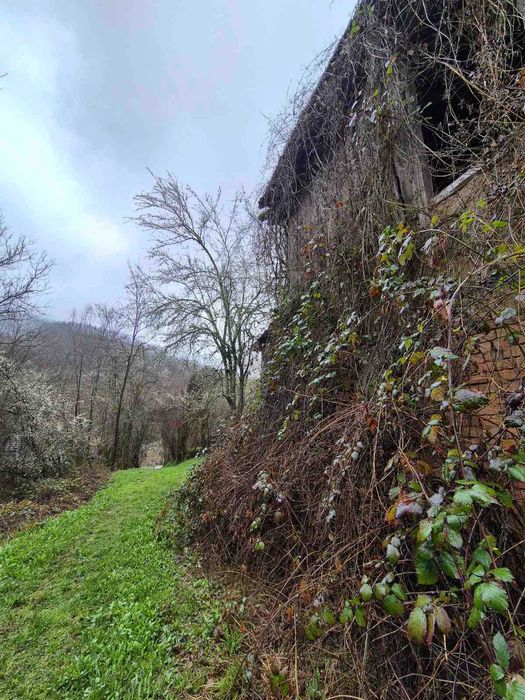 Парцел в област София !