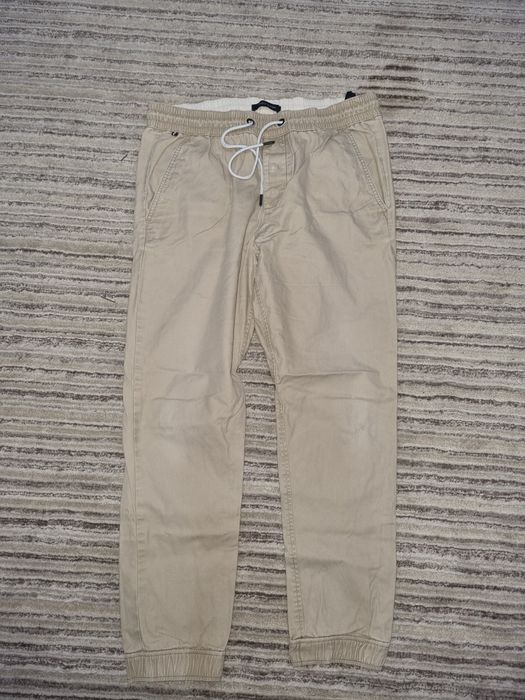 Vand pantaloni Tommy Hilfiger