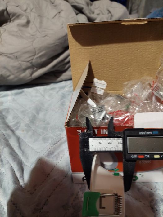 Лед луни ALUSSO 6 бр. в кутия