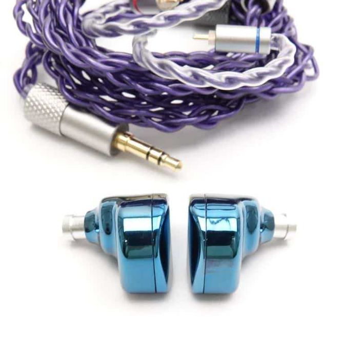 Нови- неотваряни IBasso Jr. Klee тип iem