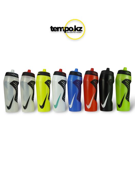 Футбольная бутылка для воды Nike HyperFuel