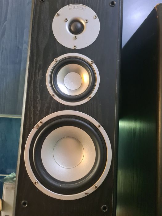 Boxe Hifi 230w Magnat turn speakere