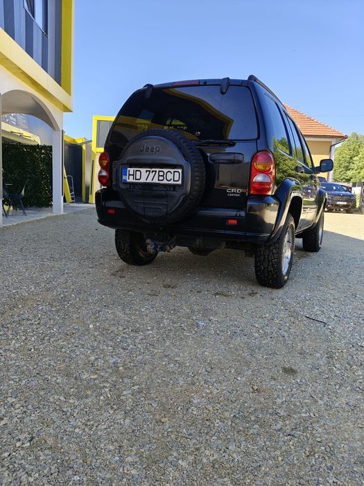 JEEP Cherokee 2004 — imagine 3