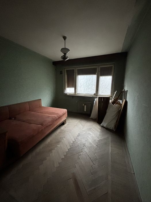 Vand “apartament” 2 camere - Bulevardul Constructorilor