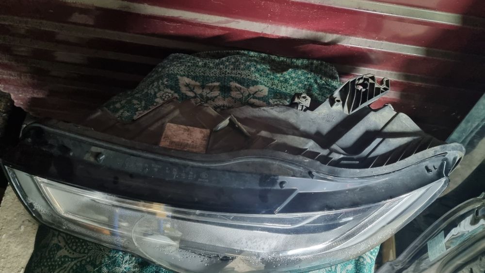 Продам фары  на ауди а6с7