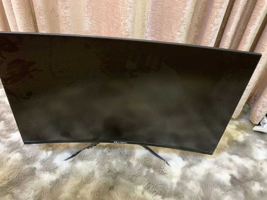 manitor Xtech 27 curved sotiladi!