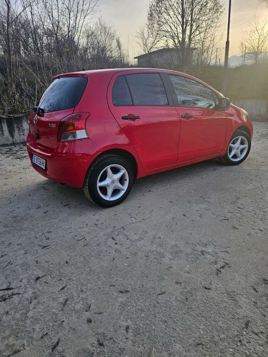 Toyota Yris -benzin