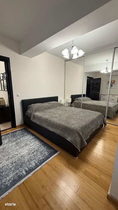 Proprietar, inchiriez apartament cu trei camere in Exclusive Residence